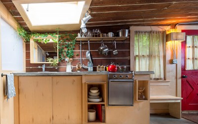 Bucătării rustice tradiționale, provensale sau scandinave - Ce stil rustic preferi?