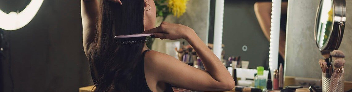Amenajarea unui beauty corner la tine acasă: Sfaturi și idei Amenajarea unui beauty corner la tine acasă: Sfaturi și idei