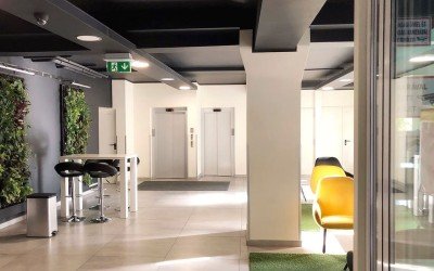 Amenajarea recepției sau a sălii de așteptare