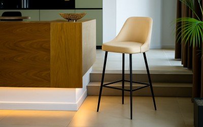 Bucataria cu scaune de bar moderne: Idei si inspiratie