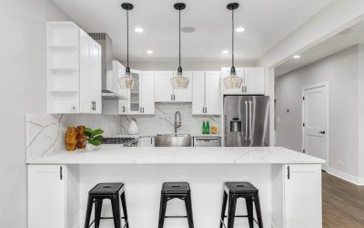 Bucătării cu bar: 5 idei și modele de amenajare