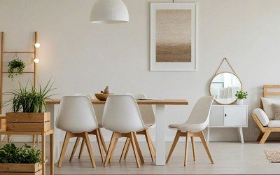 Cum sa folosesti scaunele living pentru a separa spatiile intr-o camera deschisa