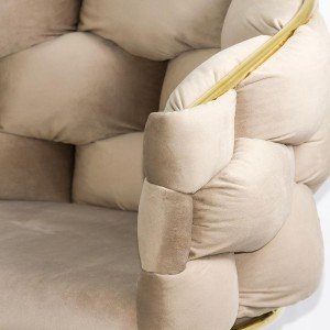 Scaune living bej din catifea cu cadru metalic auriu și piciorușe reglabile BUC 251 Scaune living bej din catifea cu cadru metalic auriu și piciorușe reglabile BUC 251