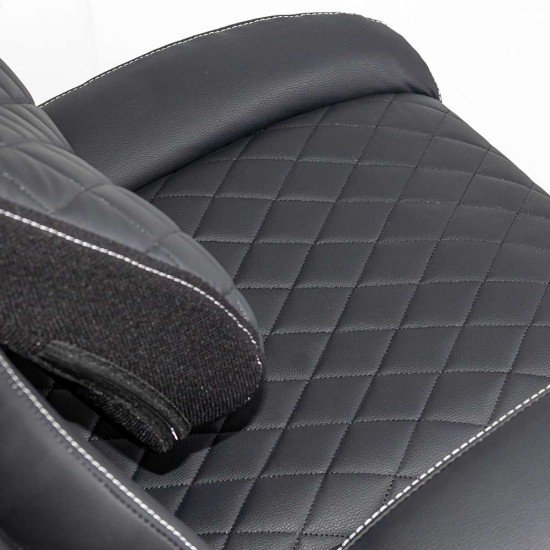 Scaun directorial negru OFF 651 din piele ecologica cu suport lombar si tetiera reglabila