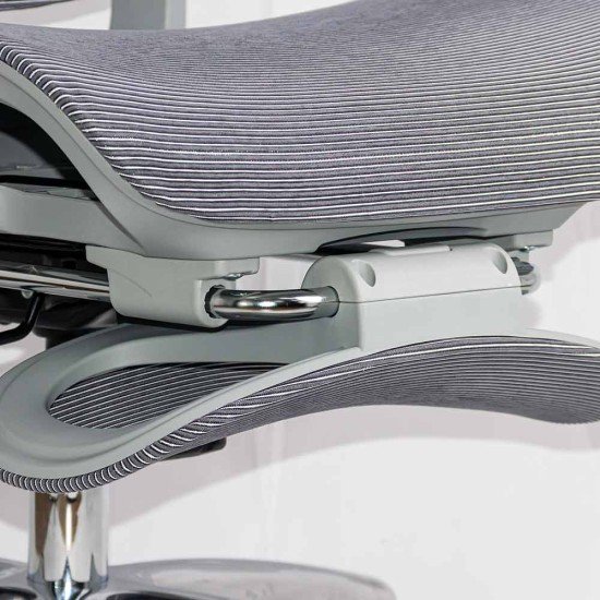 Scaun ergonomic gri din mesh rezistent la 150 kg cu funcție de masaj lombar cu încălzire SYYT 9521