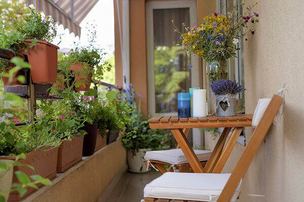 amenajarea-balconului-transformare-in-oaza-de-relaxare-8